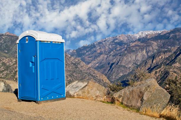 Best Affordable portable toilet rental  in Marengo, IA