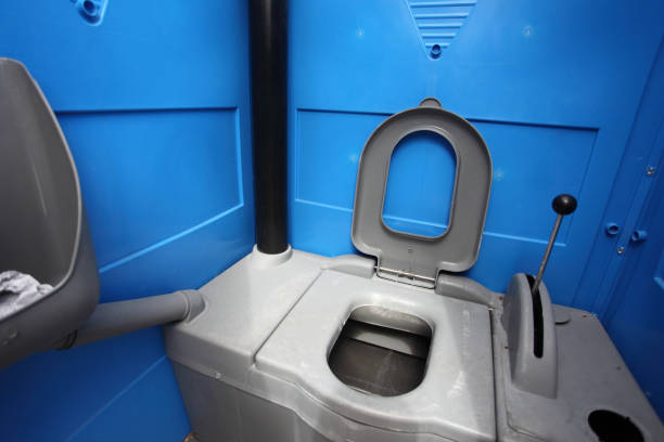 Portable Toilet Options We Offer in Marengo, IA