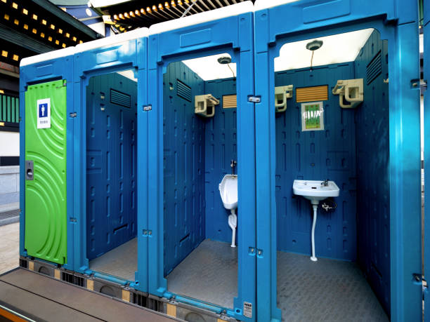Best Wedding porta potty rental  in Marengo, IA